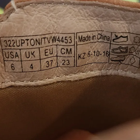 Vionic Women's Upton Ankle Casual Boots Size 6