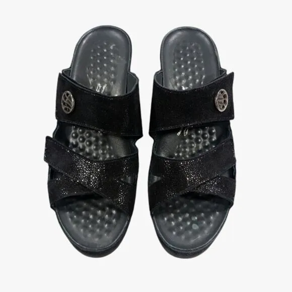 Vital Petra Mule Sandals EUC $220 Size 39  US 8.5  S2791