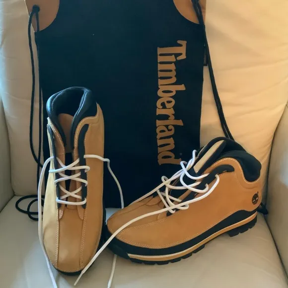 Vtg Timberland Boots Euro Dub Casual, Hiking boots with gym bag. NWOB. SZ. 11.