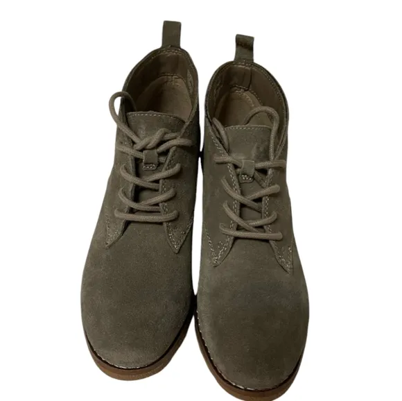 WHITE MOUNTAIN WOMEN'S LAMBERT SUEDE BOOTIES IN BROWN SIZE 8.5