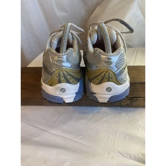 Women's Brooks Ariel Blue/Silver  MoGo DNA Platform‎ Running Shoes- SIze 9