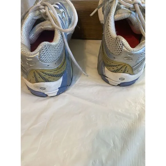 Women's Brooks Ariel Blue/Silver  MoGo DNA Platform‎ Running Shoes- SIze 9