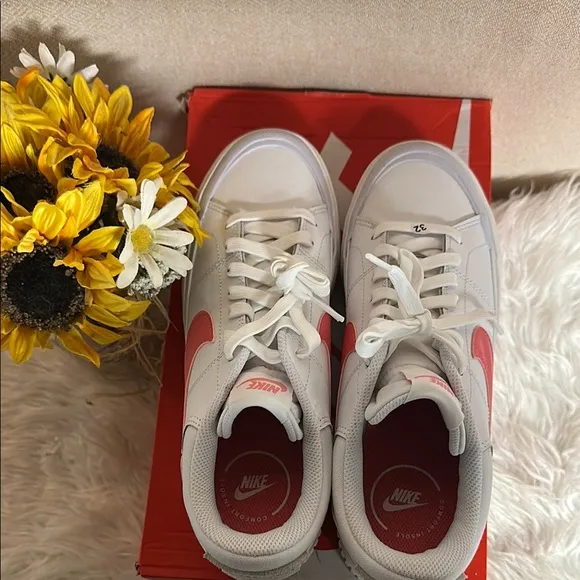Women’s Nike Court Legacy Fit White and Coral Sneakers size 9