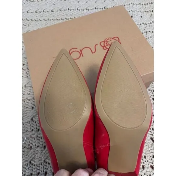 Womens Sugar Red Smooth Wide Width Ankle Boots Size 9W With 2-Inch Block Heel