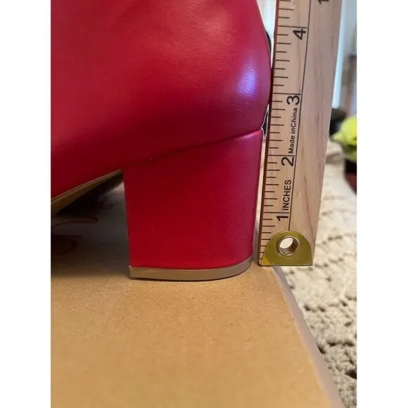 Womens Sugar Red Smooth Wide Width Ankle Boots Size 9W With 2-Inch Block Heel