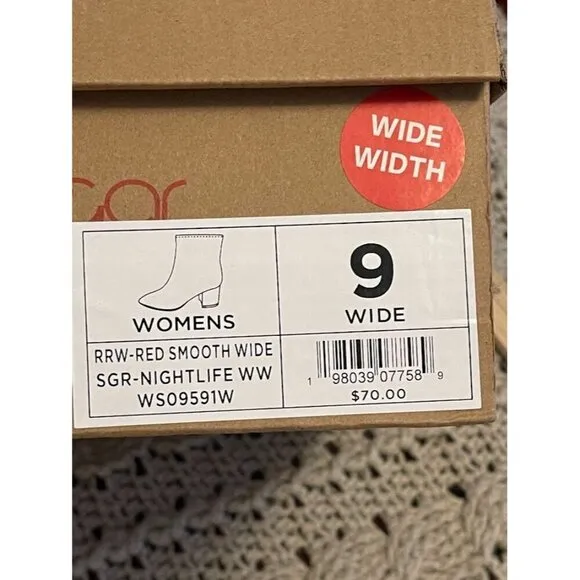 Womens Sugar Red Smooth Wide Width Ankle Boots Size 9W With 2-Inch Block Heel