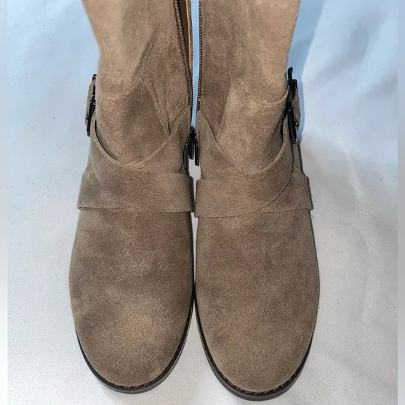 Women’s Vince Camuto Grey Suede Block Heel Moto Casual Zipper Boots With Buckles