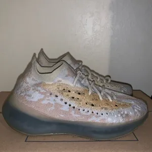 Yeezy Adidas Boost 380 in Pepper