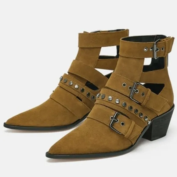 ZARA BELTED LEATHER HEELED ANKLE BOOTS