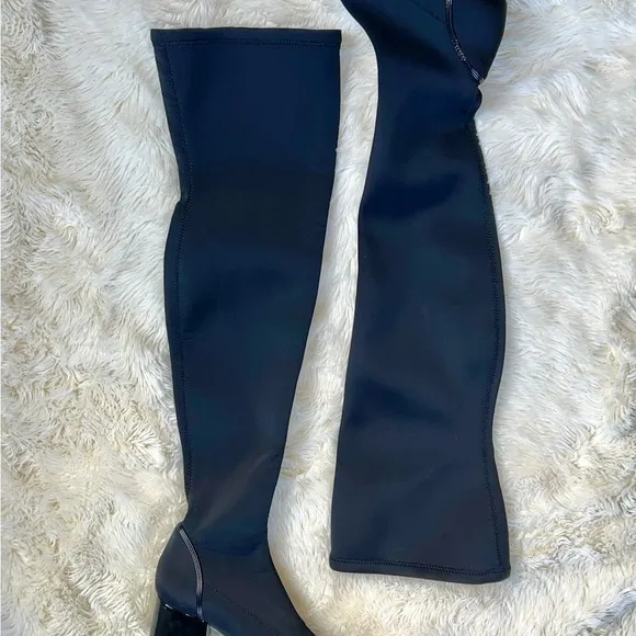 ZARA WOMAN Black Stretch Fabric PullOn Over Knee 2.5”Heel Black Boots EU 36, US6